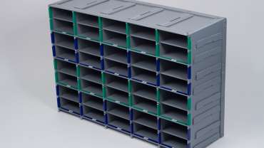 compartment for line feeding