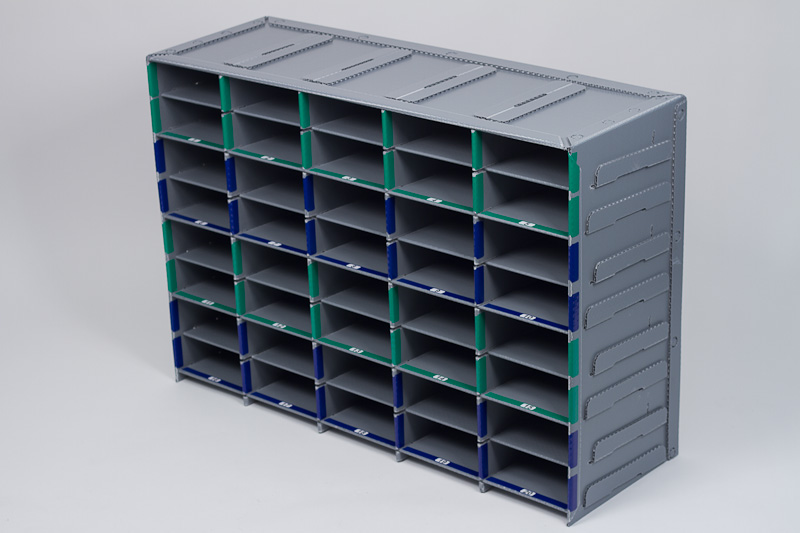 compartment for line feeding