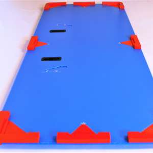 lightweight lid for load carriers