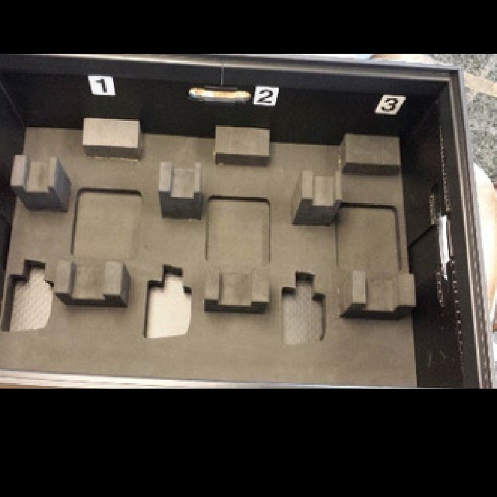 lineside kitting boxes with foam stations